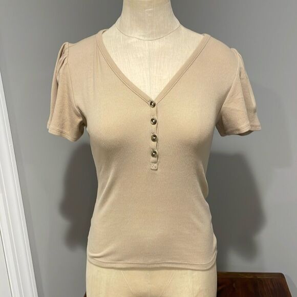 Loft Ribbed Short Sleeve V-Neck Top Size XS Petite - Picture 1 of 9